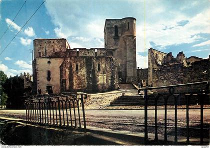 CPM Oradour sur Glane Haute Vienne Cite Martyre 10 Juin 1944 L Eglise Militaria