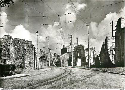 CPM Oradour sur Glane Hte Vienne Entre de Bourg
