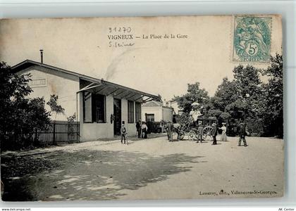 91270 Vigneux-sur-Seine - La Place de la Gare Bahnhof Bahnhofplatz Kutsc... - 13404232
