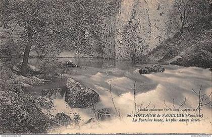 BF6011 fontaine de vaucluse la fontaine haute france    France