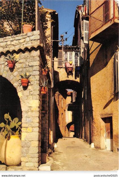 BR13671 Vieille rue Fayence   france