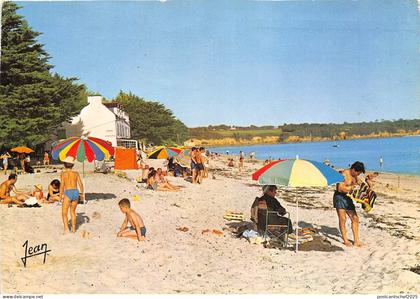 BR22024 La Foret Fouesnant la plage france