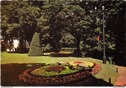 BR22513 Arcueil Cachan le square france