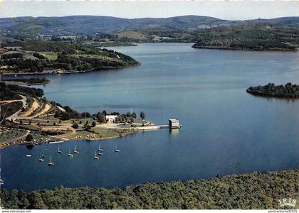 BR27695 Entre Peyrat le chateau et royere limousin france