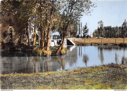 BR30678 Marolles les Braults L orne Saosnoise France