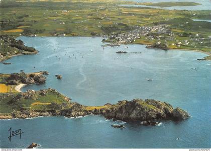 BR48179 Primel Tregastel la pointe de primel et le port       France