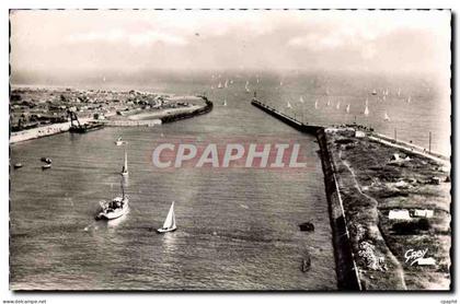 Ouistreham CPA Sortie du port