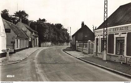 A545 oye plage entrée du village