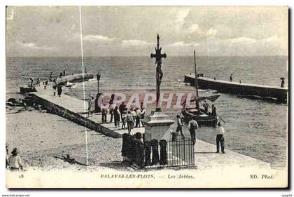 CPA Palavas les Flots Les Jetees