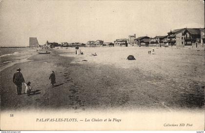 Palavas les Flots CPA les chalets et la plage