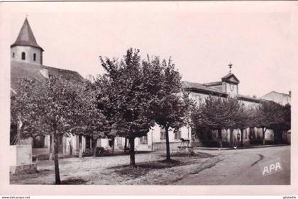 81 - tarn -  PAMPELONNE - place de la Mairie