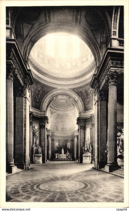 CPA Paris Le Pantheon La Nef