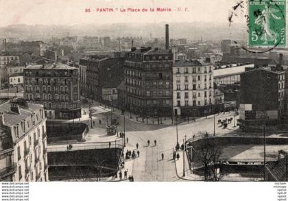 C P A - 93 - PANTIN place de la mairie