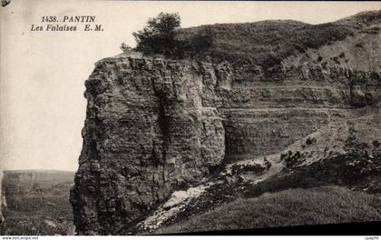 CPA Pantin Les Falaises