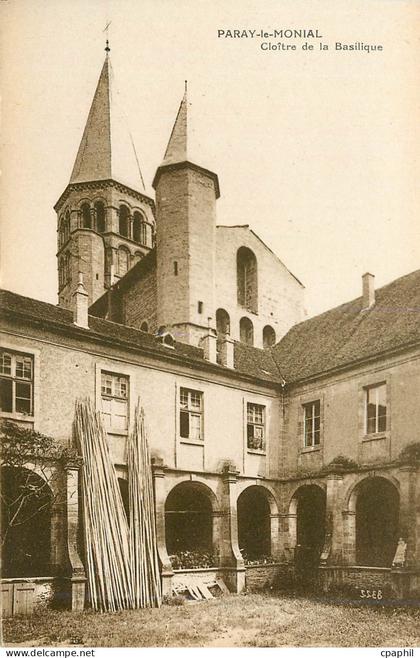 CPA Paray le Monial Cloitre de la Basilique