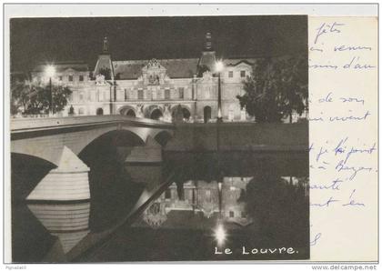 cp , 75 , PARIS ,  Le Louvre , La nuit ,