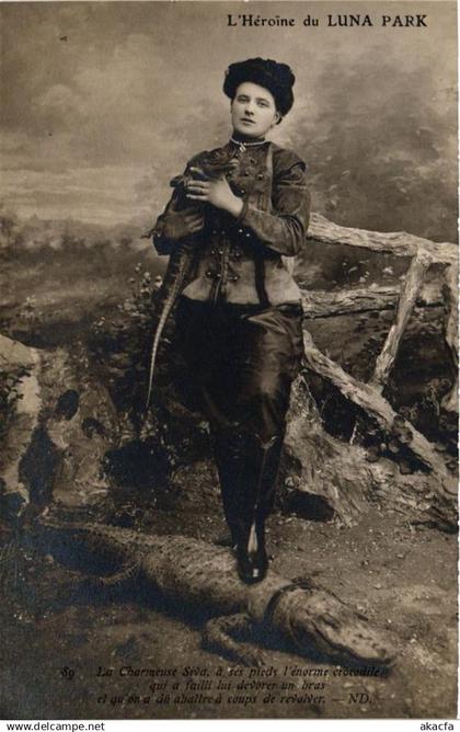 CPA PARIS 17e LUNA PARK L'Héroine (676443)
