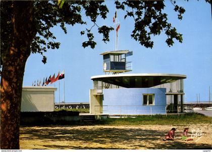 CPSM Pauillac Le Club Nautique