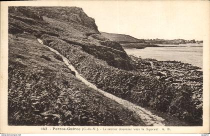 CPA Perros Guirec Le sentier douanier vers le Squevel