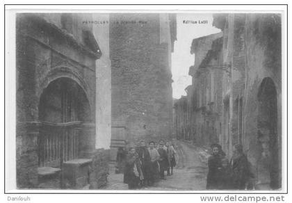 13 // PEYROLLES    LA GRANDE RUE   ANIMEE