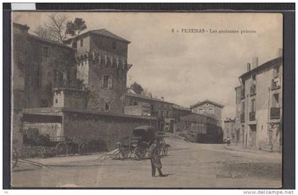 34 - Pézénas - Les anciennes prisons - animée