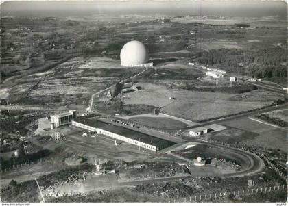 CPM Station Spatiale de Pleumeur Bodou Vue generale