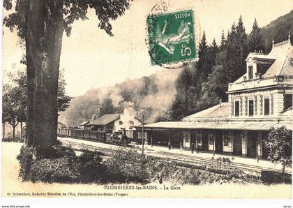 Carte postale ancienne de  PLOMBIERES les BAINS - La GARE