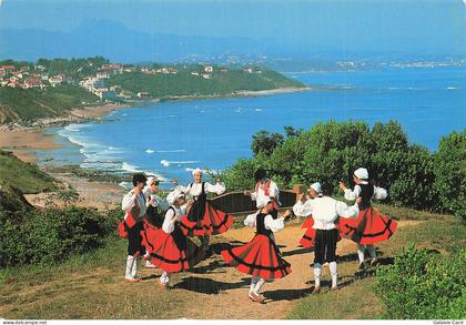22 PLOUFRAGAN DANSE FOLKLORIQUE DU PAYS BASQUE