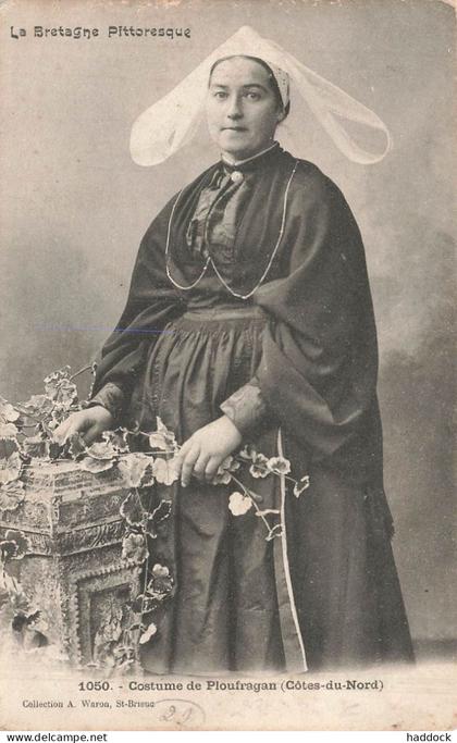 COSTUME DE PLOUFRAGAN