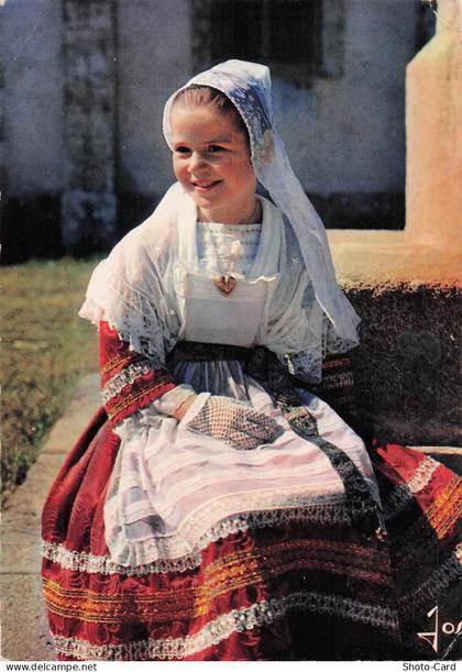 29 PLOUGONVELIN COSTUME DE PLOUGONVELIN ET DE LA REGION