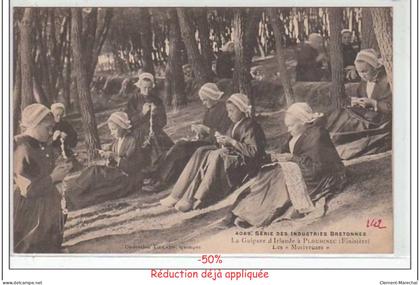 PLOUHINEC - brodeuses - très bon état