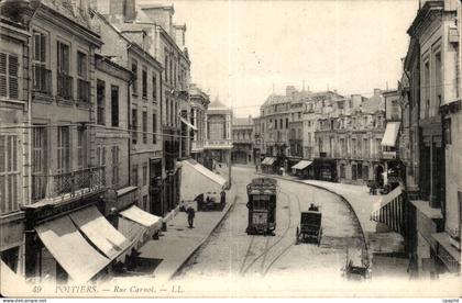 Poitiers CPA Rue Carnot