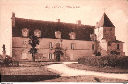 CPA Pons L'Hotel De Ville