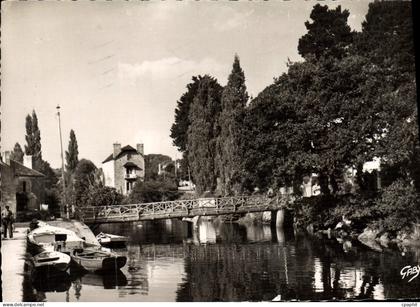 CPM Pont Aven La Passerelle sur l'Aven