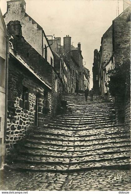 29 - Pont Croix - La Grande Rue Cher - CPSM grand format - Voir Scans Recto-Verso