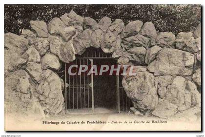 Pelerinage du calvaire de Pontchateau Entree de la grotte de Bethleem