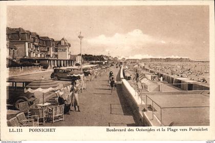 CPA Pornichet Boulevard Des Oceanides Et La Plage Vers Pornichet