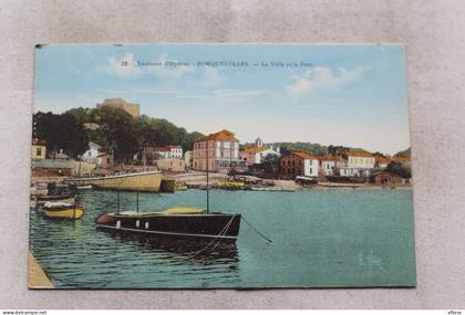 Porquerolles, la ville et le port, Var 83