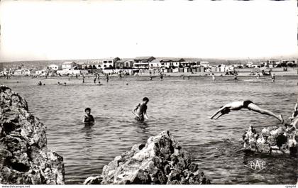 Port la Nouvelle - L'Heure du Bain - CPA
