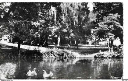 CPA POUGUES-LES-EAUX -tampon: "surmenés, allez vous reposer à Pougues"