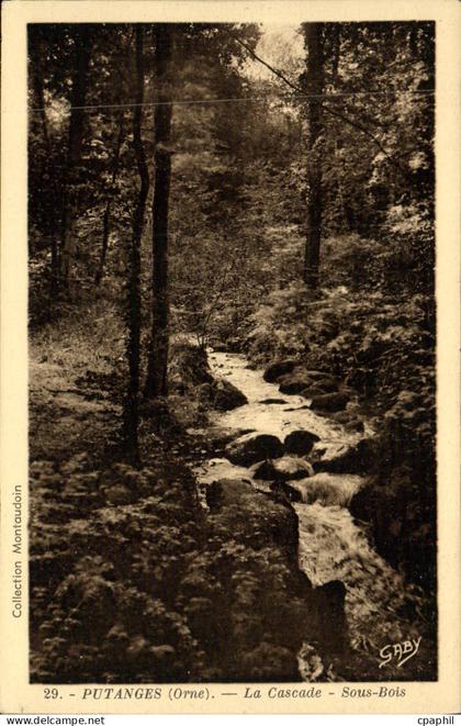CPA Putanges La Cascade Sous Bois