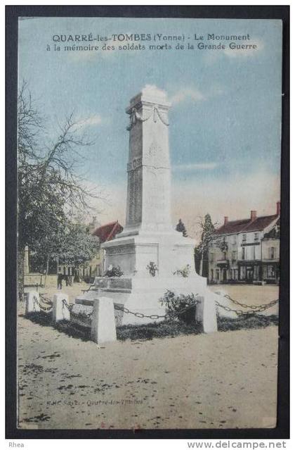 89 Quarré-les-Tombes monument aux morts    D89D  K89318K  C89318C RH037547