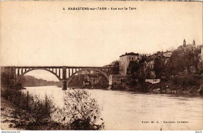CPA Rabastens Vue sur le Tarn FRANCE (1016429)