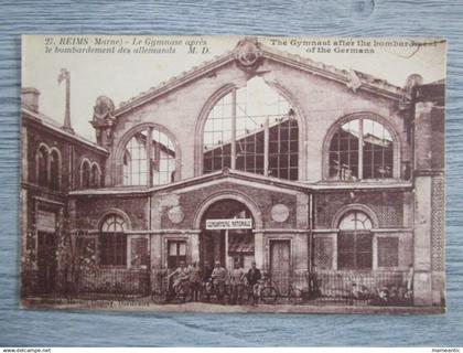Cpa Reims (51) bombardement de Reims - le gymnase