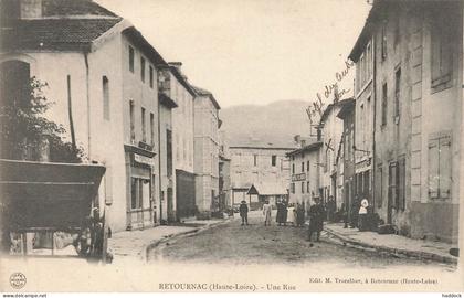 RETOURNAC - UNE RUE