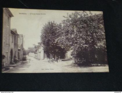 ROBION, avenue Oscar Roulet ............. 28480