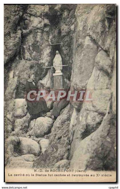 CPA N D de Rochefort Gard La calvite ou la Statue