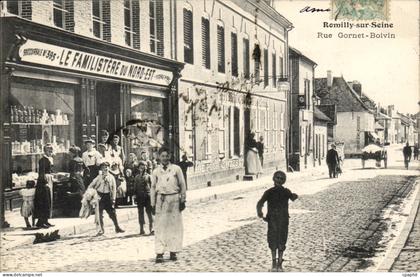 Romilly sur Seine CPA Rue Gornet Bolvin