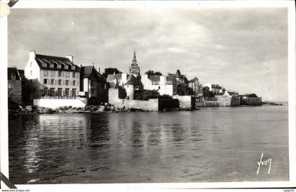 CPM Roscoff A maree haute