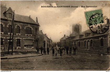 CPA ROSIERES-en-SANTERRE - Rue Dumontier (515500)